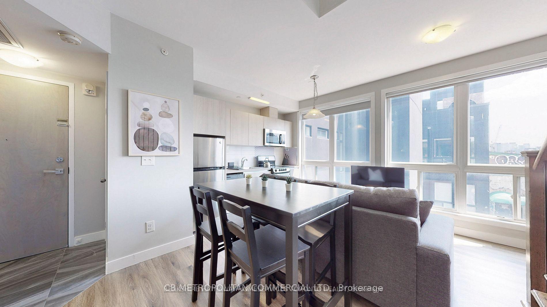 Photo 5 of Unit 403, 335 College Street, Toronto, Kensington-Chinatown — HOMEH