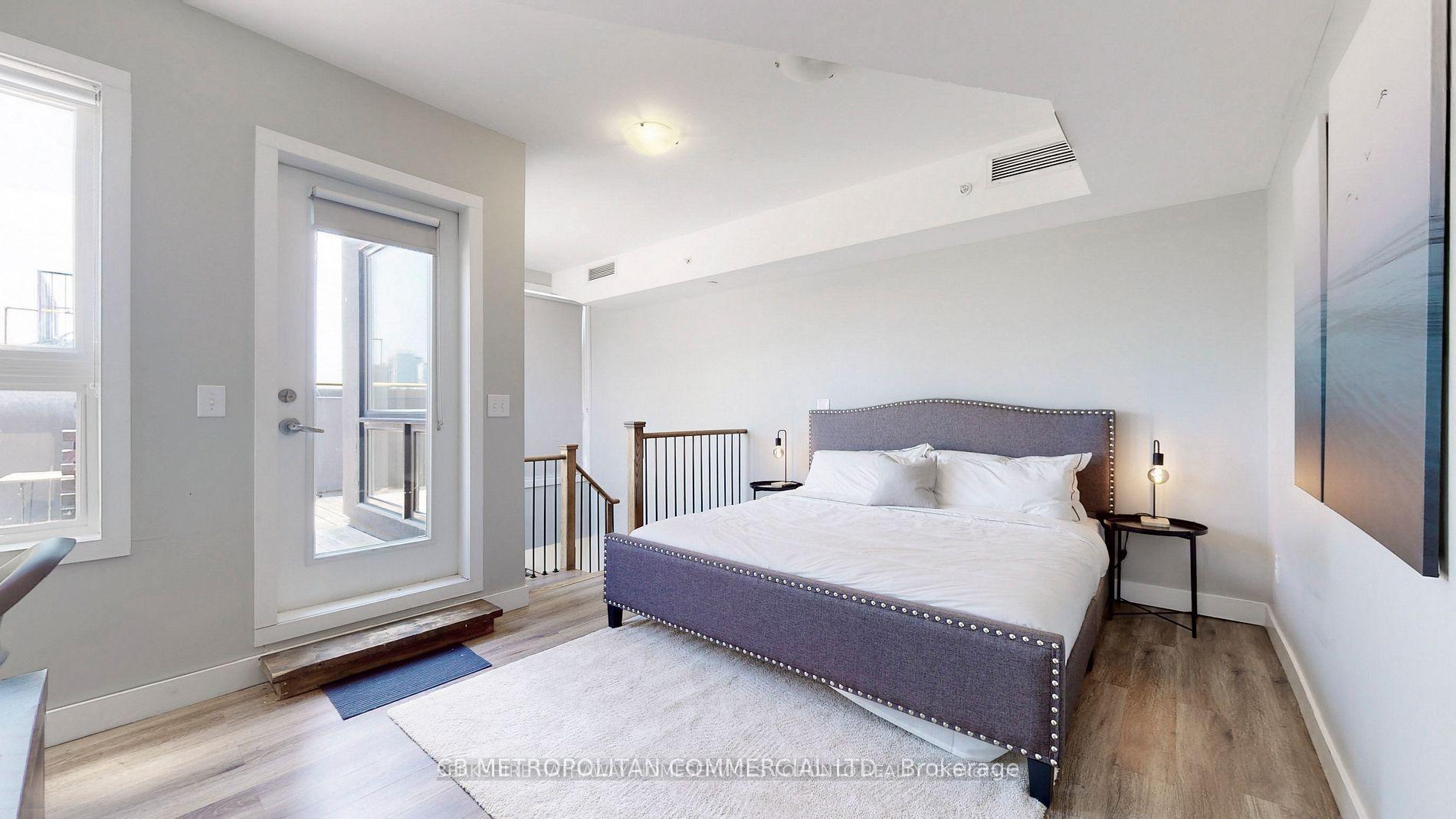 Photo 14 of Unit 403, 335 College Street, Toronto, Kensington-Chinatown — HOMEH