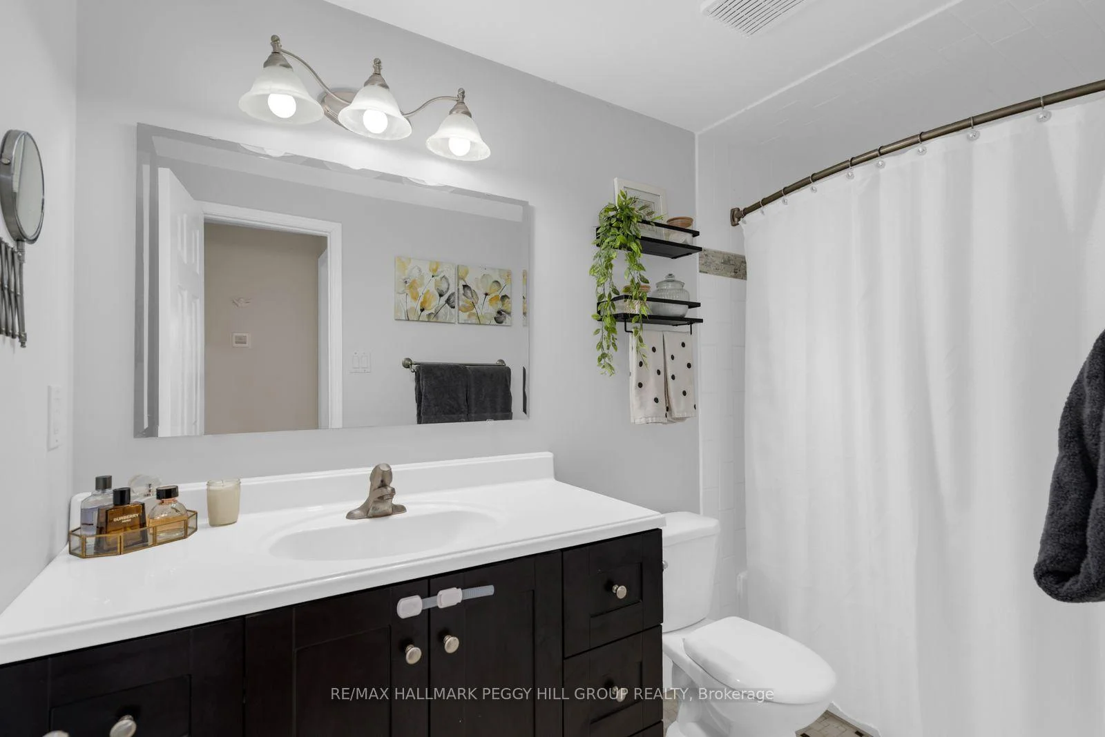 Photo 22 of 295 Galloway Boulevard, Midland — HOMEH