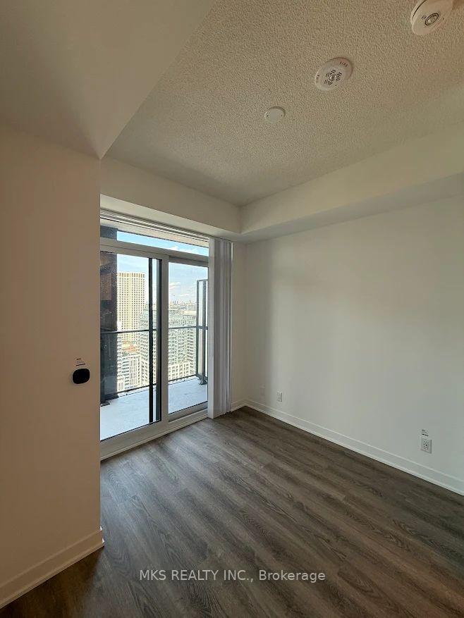 Photo 3 of Unit 2901, 180 Front Street E, Toronto, Moss Park — HOMEH