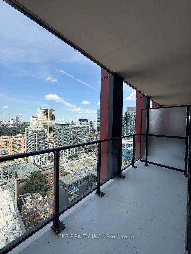 Photo 2 of Unit 2816, 180 Front Street E, Toronto, Moss Park — HOMEH
