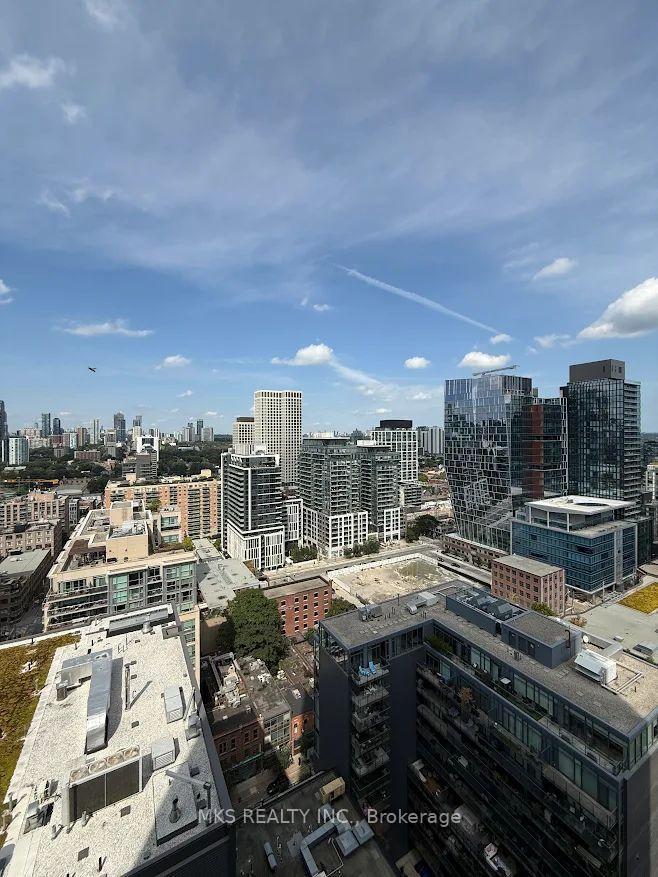 Photo 5 of Unit 2816, 180 Front Street E, Toronto, Moss Park — HOMEH