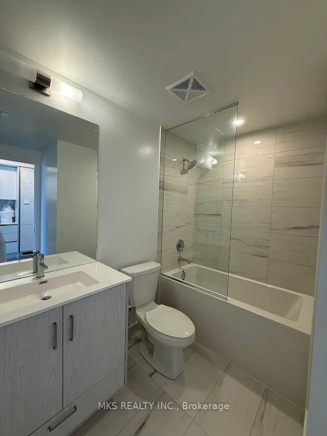 Photo 8 of Unit 2816, 180 Front Street E, Toronto, Moss Park — HOMEH