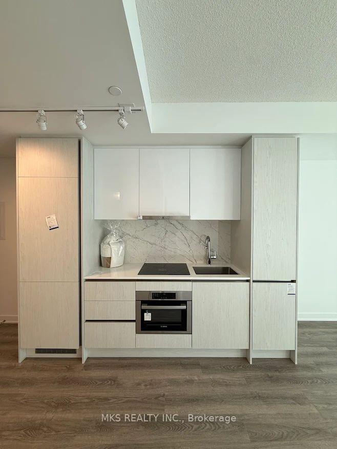 Photo 3 of Unit 3111, 180 Front Street E, Toronto, Moss Park — HOMEH