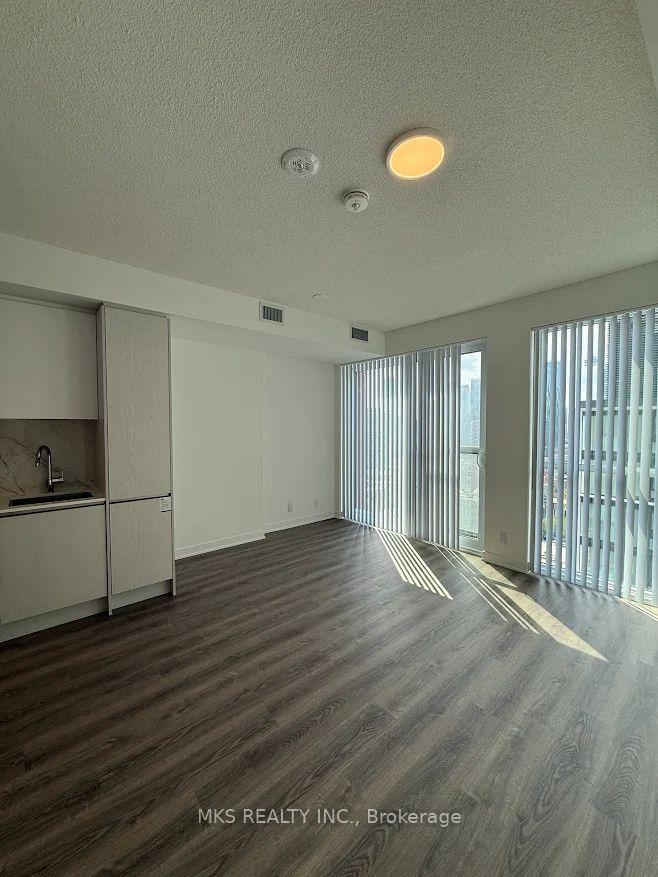 Photo 5 of Unit 3111, 180 Front Street E, Toronto, Moss Park — HOMEH
