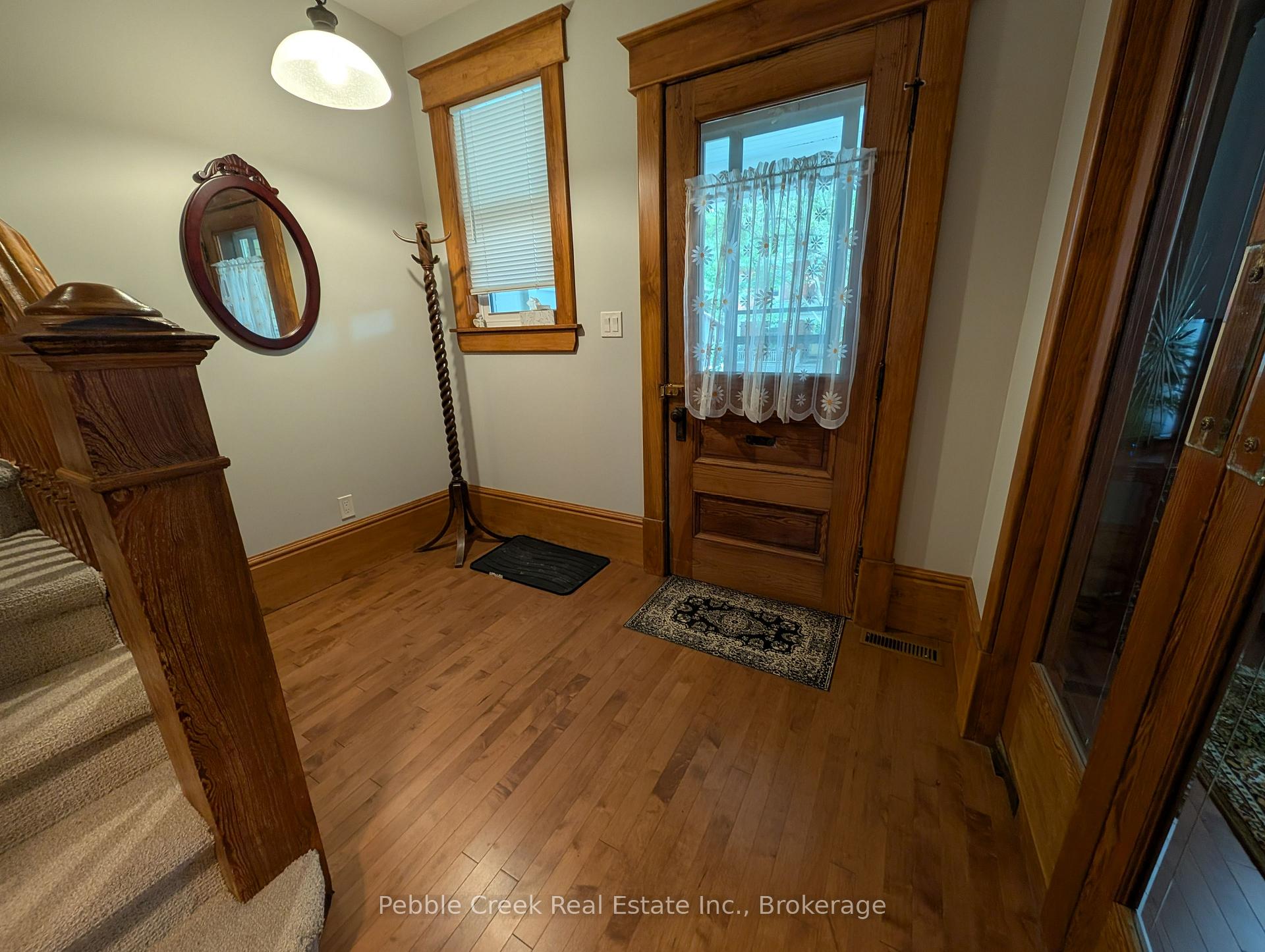 Photo 5 of 180 Cobourg Street, Stratford — HOMEH