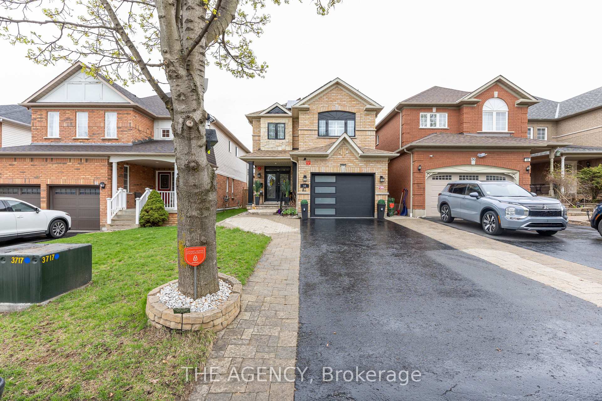 Photo 2 of 54 Thames Drive, Whitby, Rolling Acres — HOMEH