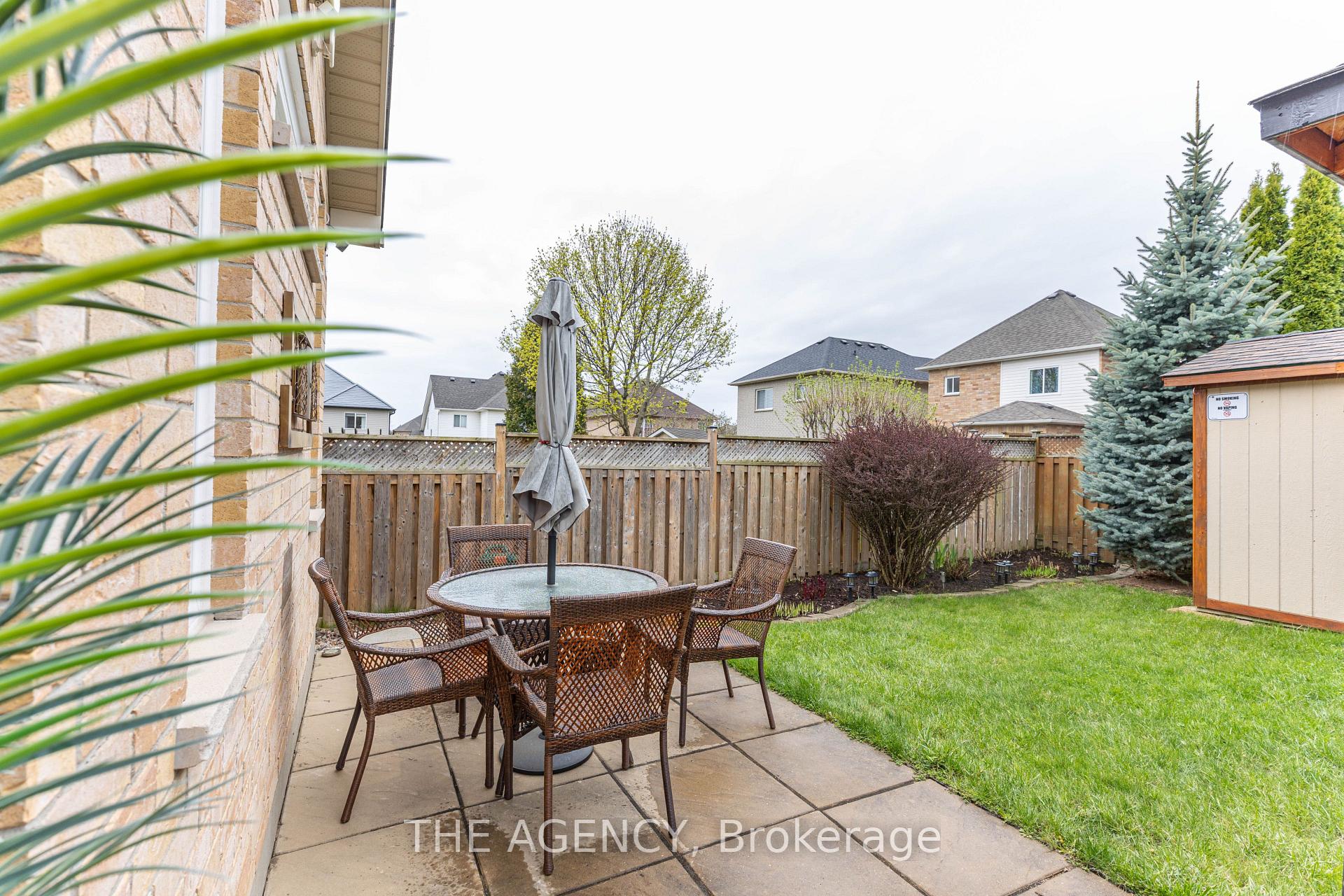Photo 11 of 54 Thames Drive, Whitby, Rolling Acres — HOMEH
