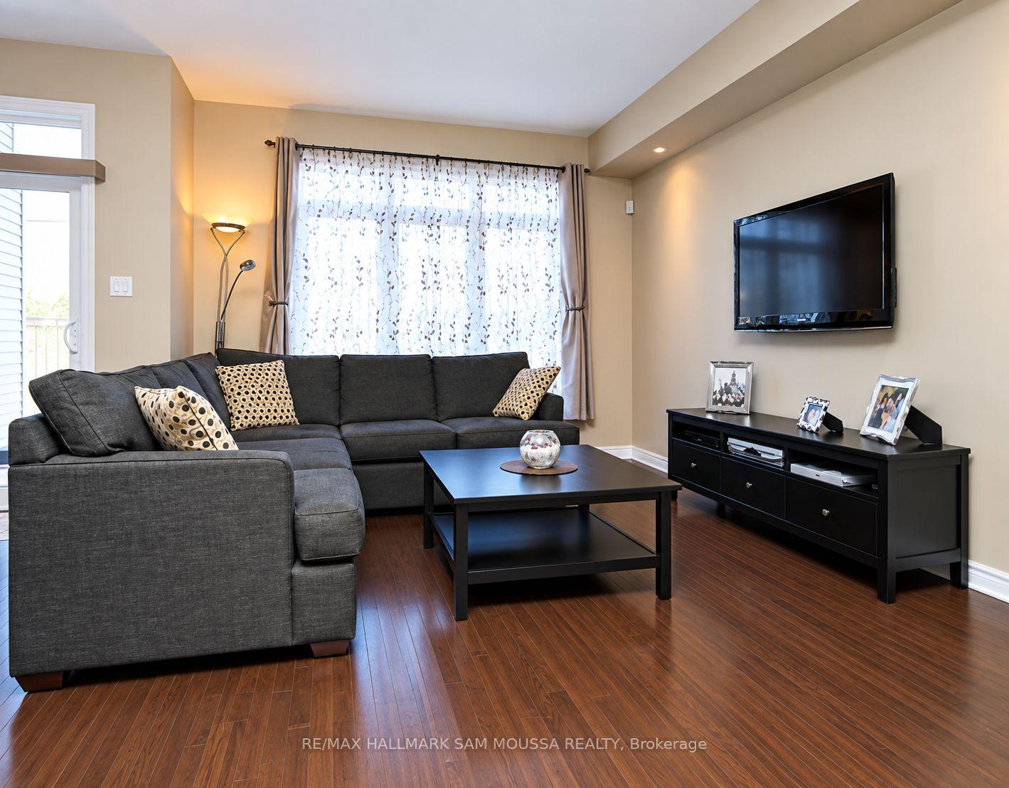 Photo 8 of 263 Kinghaven Crescent, Ottawa, Kanata - Bridlewood — HOMEH