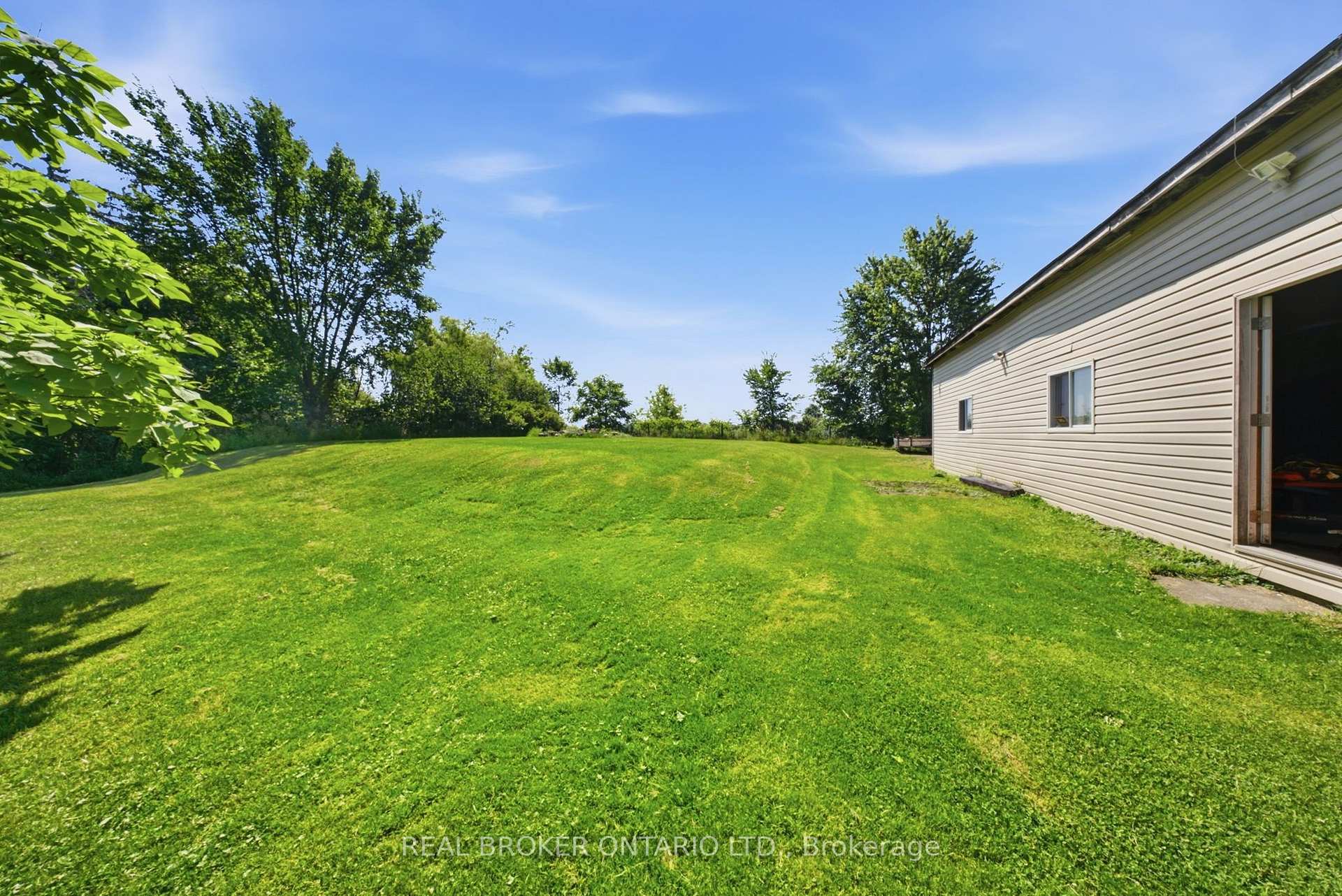 Photo 35 of 66 Talbot Street, Haldimand — HOMEH