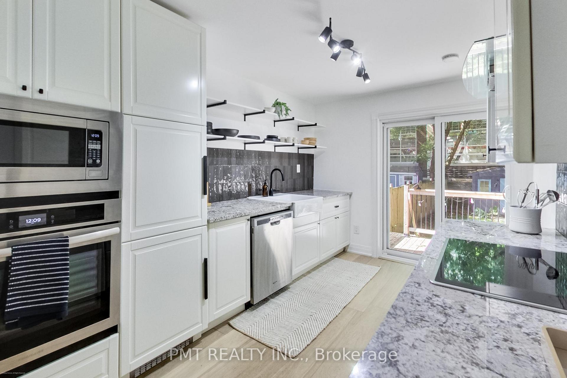Photo 8 of 22 Connaught Avenue, Toronto, Greenwood-Coxwell — HOMEH