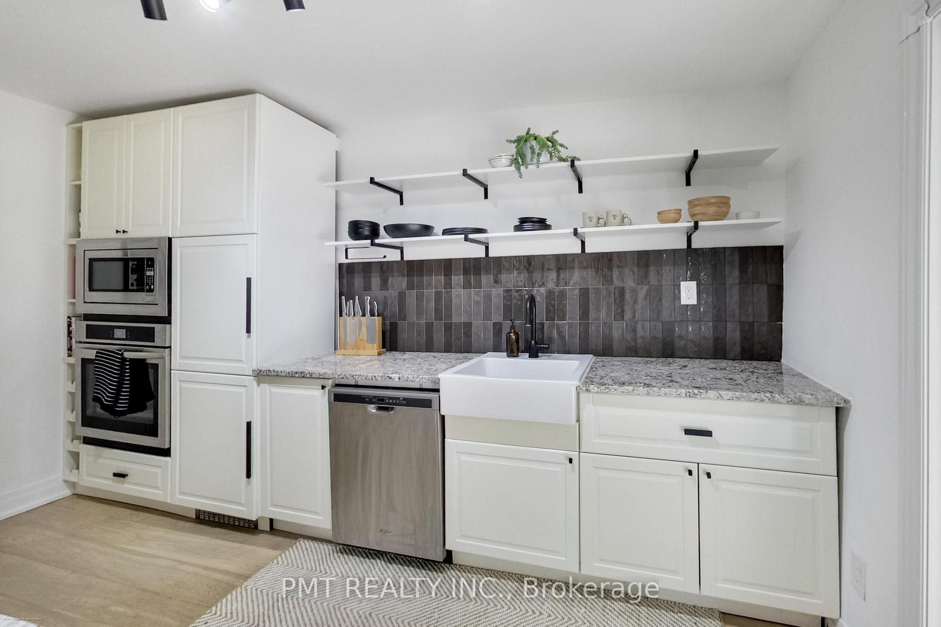Photo 11 of 22 Connaught Avenue, Toronto, Greenwood-Coxwell — HOMEH