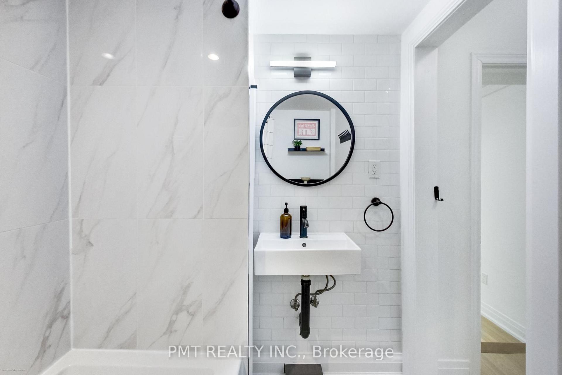 Photo 20 of 22 Connaught Avenue, Toronto, Greenwood-Coxwell — HOMEH