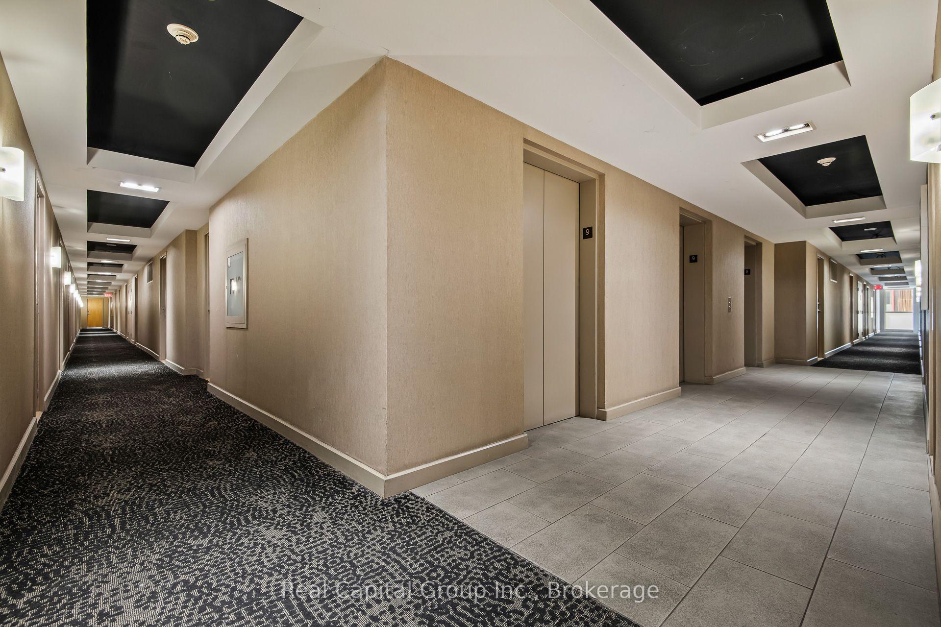 Photo 6 of Unit 918, 36 Blue Jays Way, Toronto, Waterfront Communities — HOMEH