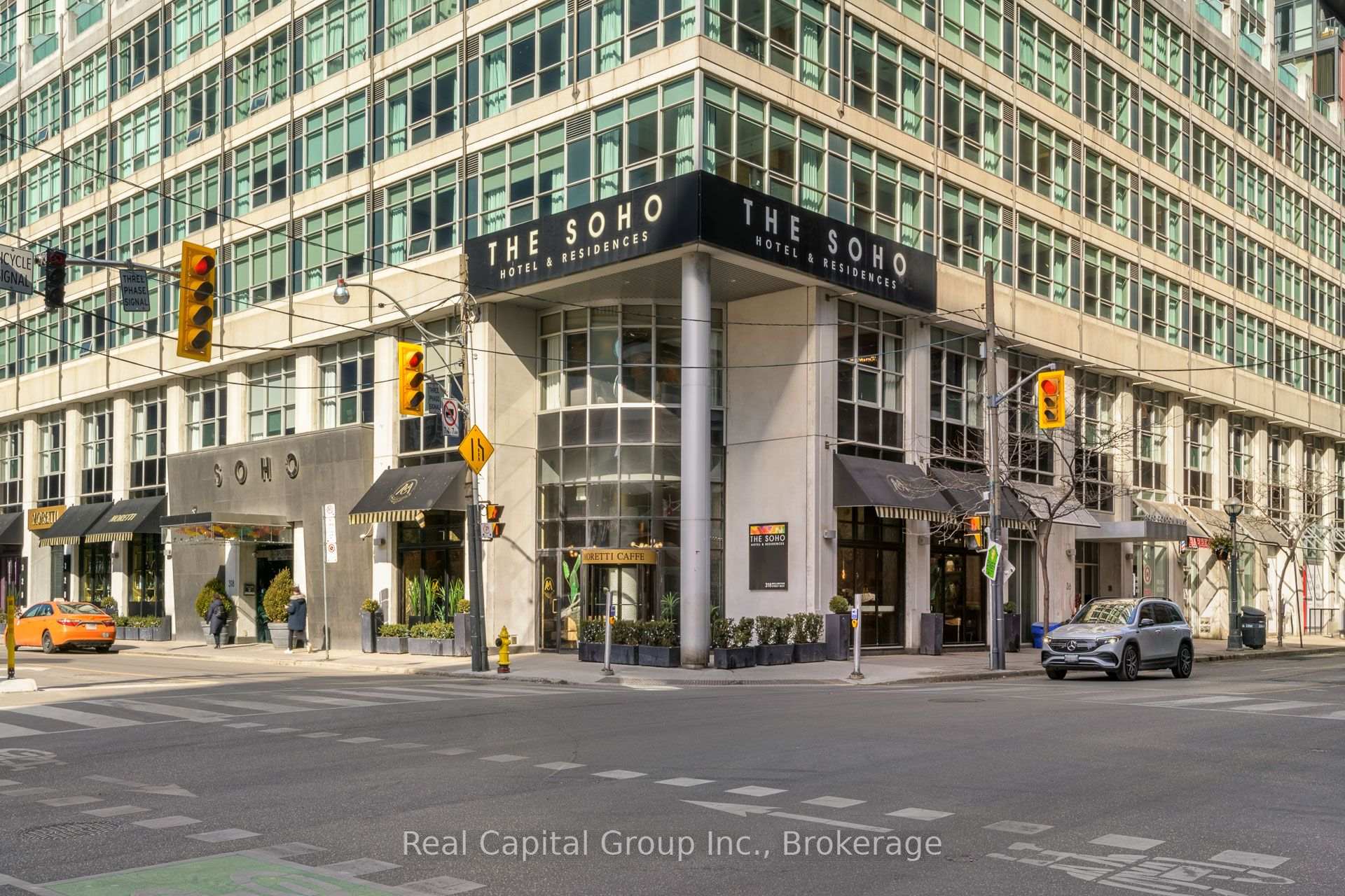 Photo 3 of Unit 528, 36 Blue Jays Way, Toronto, Waterfront Communities — HOMEH