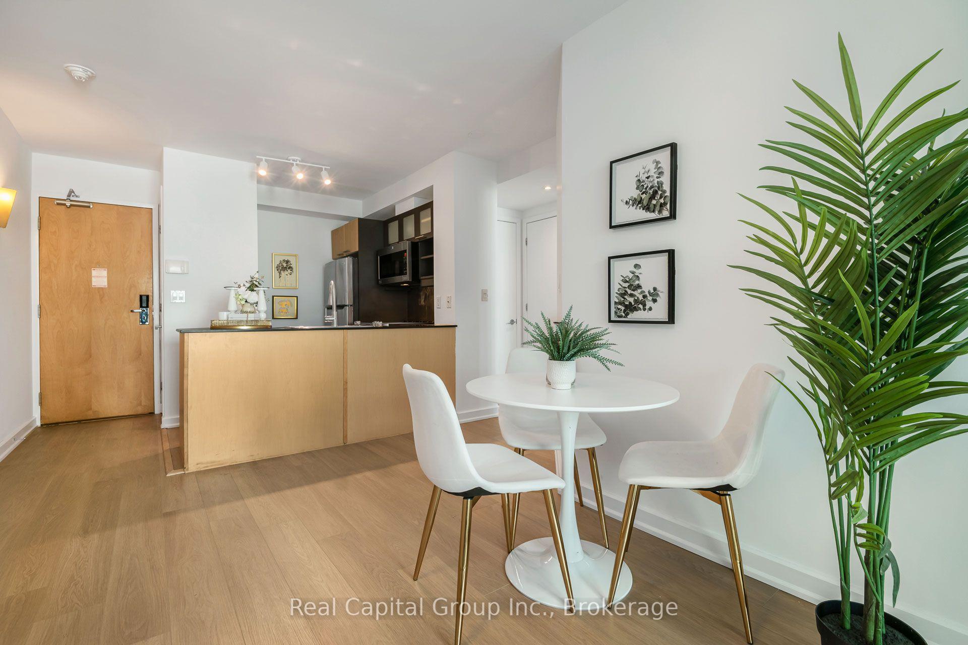 Photo 12 of Unit 528, 36 Blue Jays Way, Toronto, Waterfront Communities — HOMEH