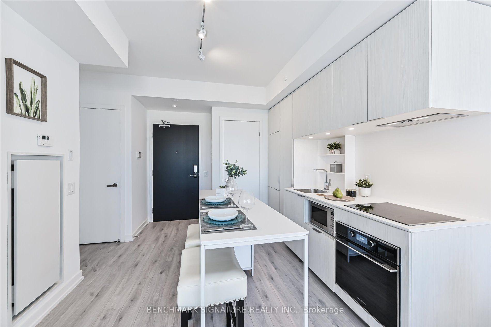 Photo 3 of Unit 2811, 77 Shuter Street, Toronto, Church-Yonge Corridor — HOMEH