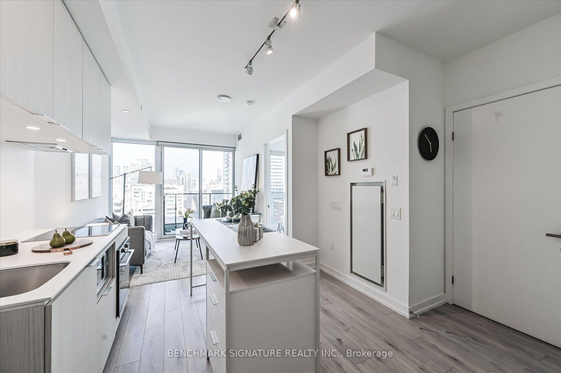Photo 6 of Unit 2811, 77 Shuter Street, Toronto, Church-Yonge Corridor — HOMEH