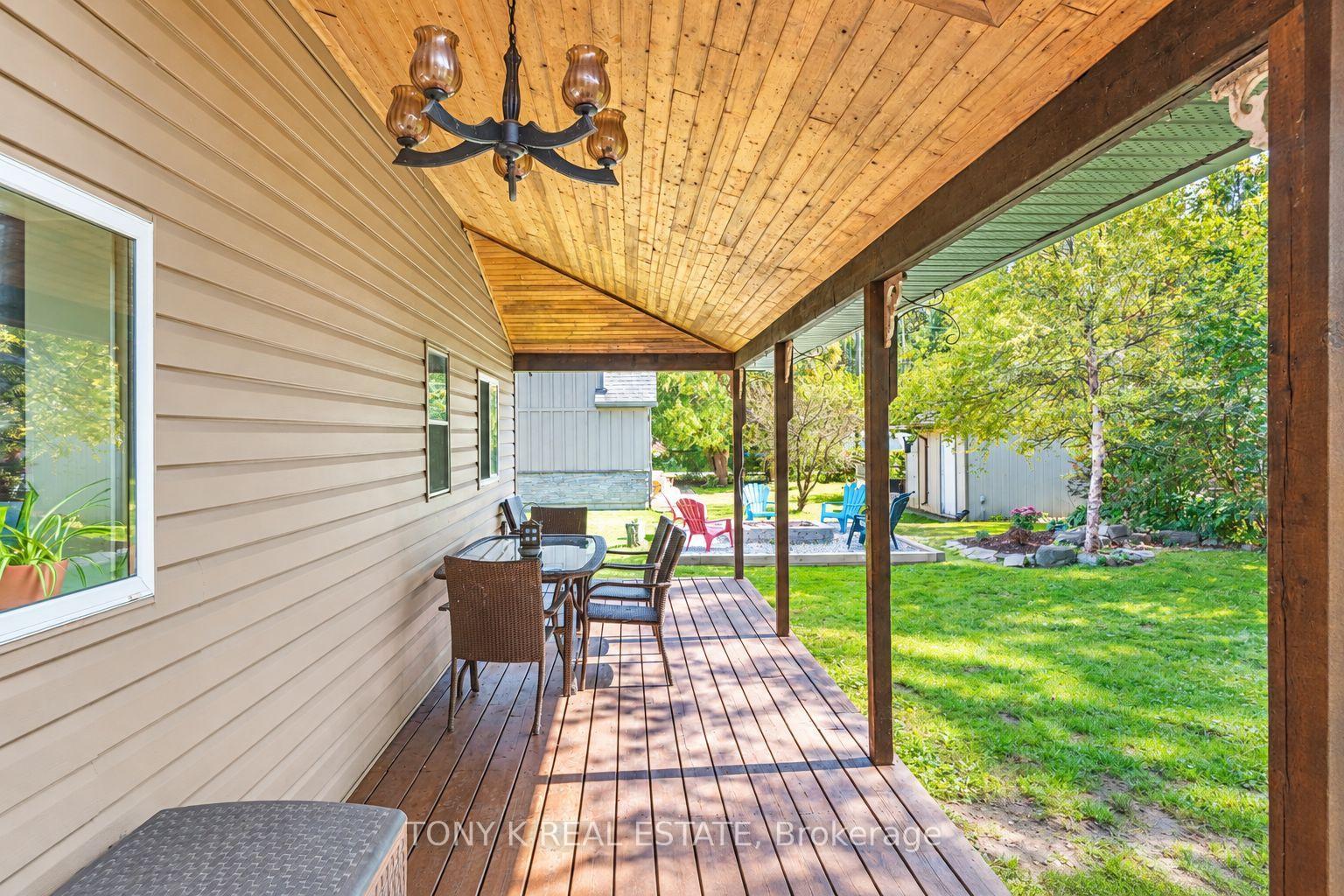 Photo 18 of 1027 Ewart Street, Innisfil, Rural Innisfil — HOMEH
