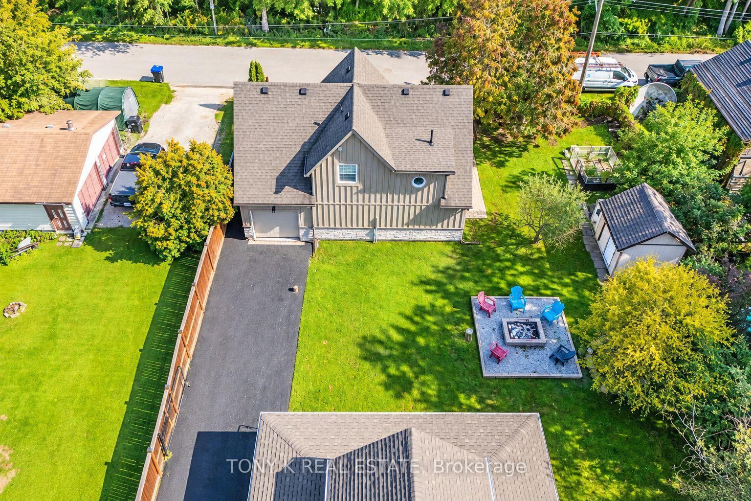 Photo 19 of 1027 Ewart Street, Innisfil, Rural Innisfil — HOMEH