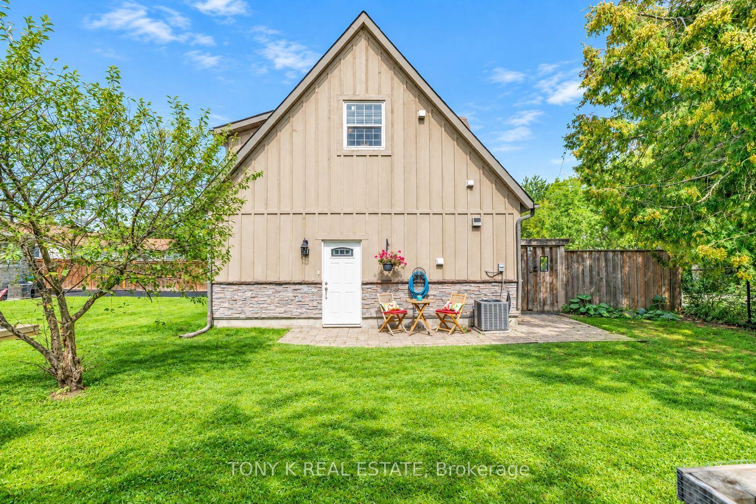 Photo 21 of 1027 Ewart Street, Innisfil, Rural Innisfil — HOMEH