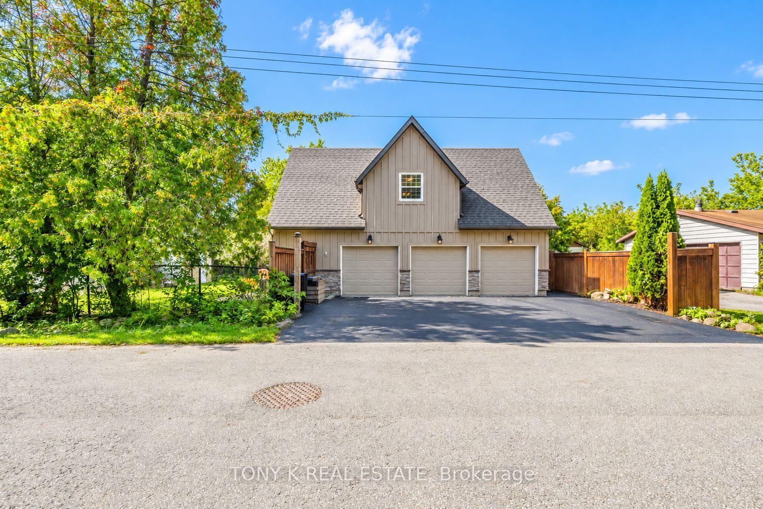 Photo 22 of 1027 Ewart Street, Innisfil, Rural Innisfil — HOMEH