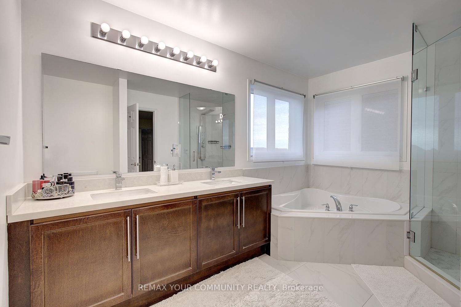 Photo 30 of 110 Big Hill Crescent, Vaughan, Patterson — HOMEH