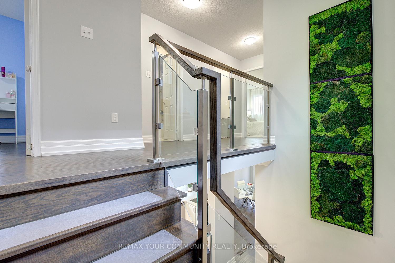 Photo 38 of 110 Big Hill Crescent, Vaughan, Patterson — HOMEH