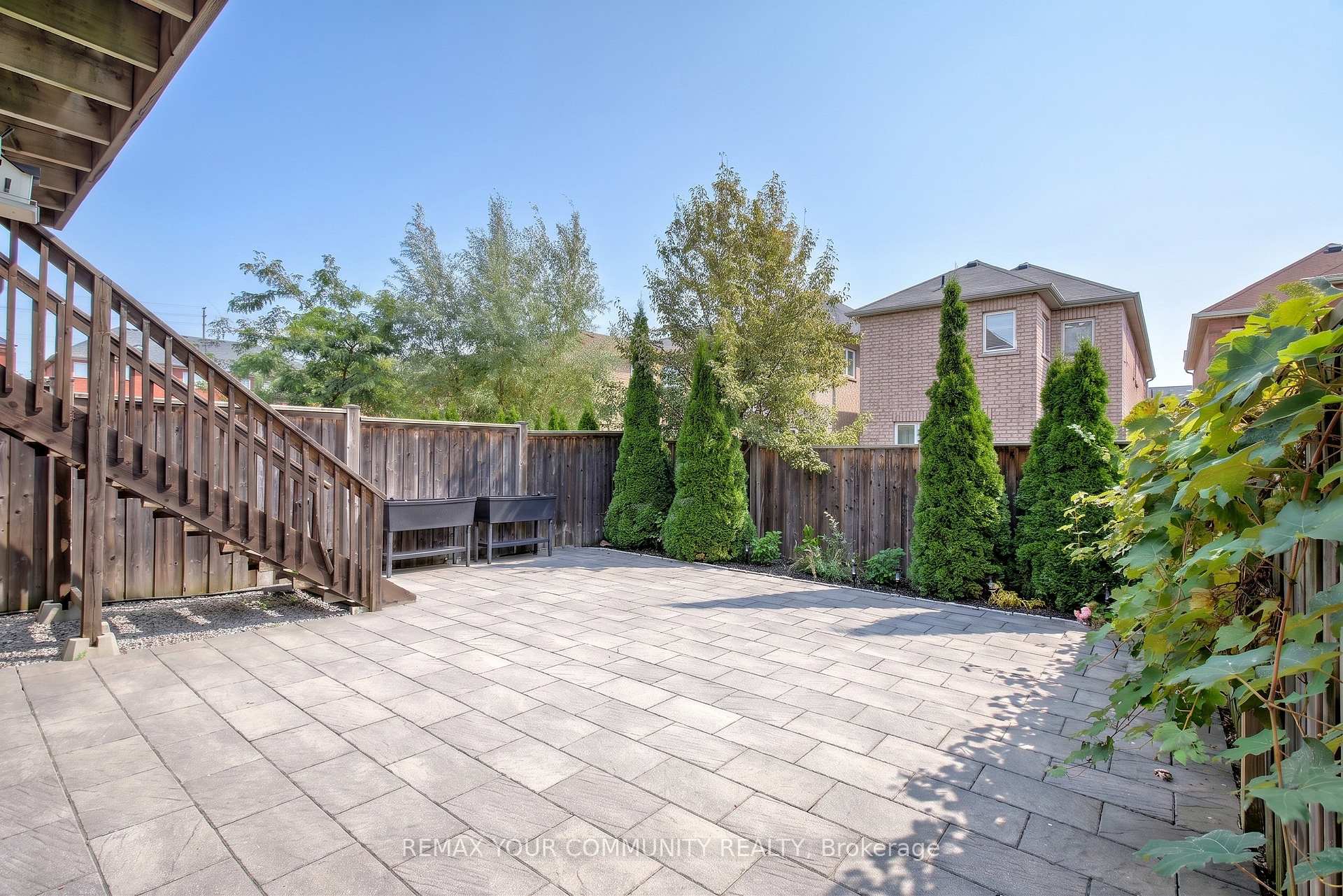 Photo 48 of 110 Big Hill Crescent, Vaughan, Patterson — HOMEH