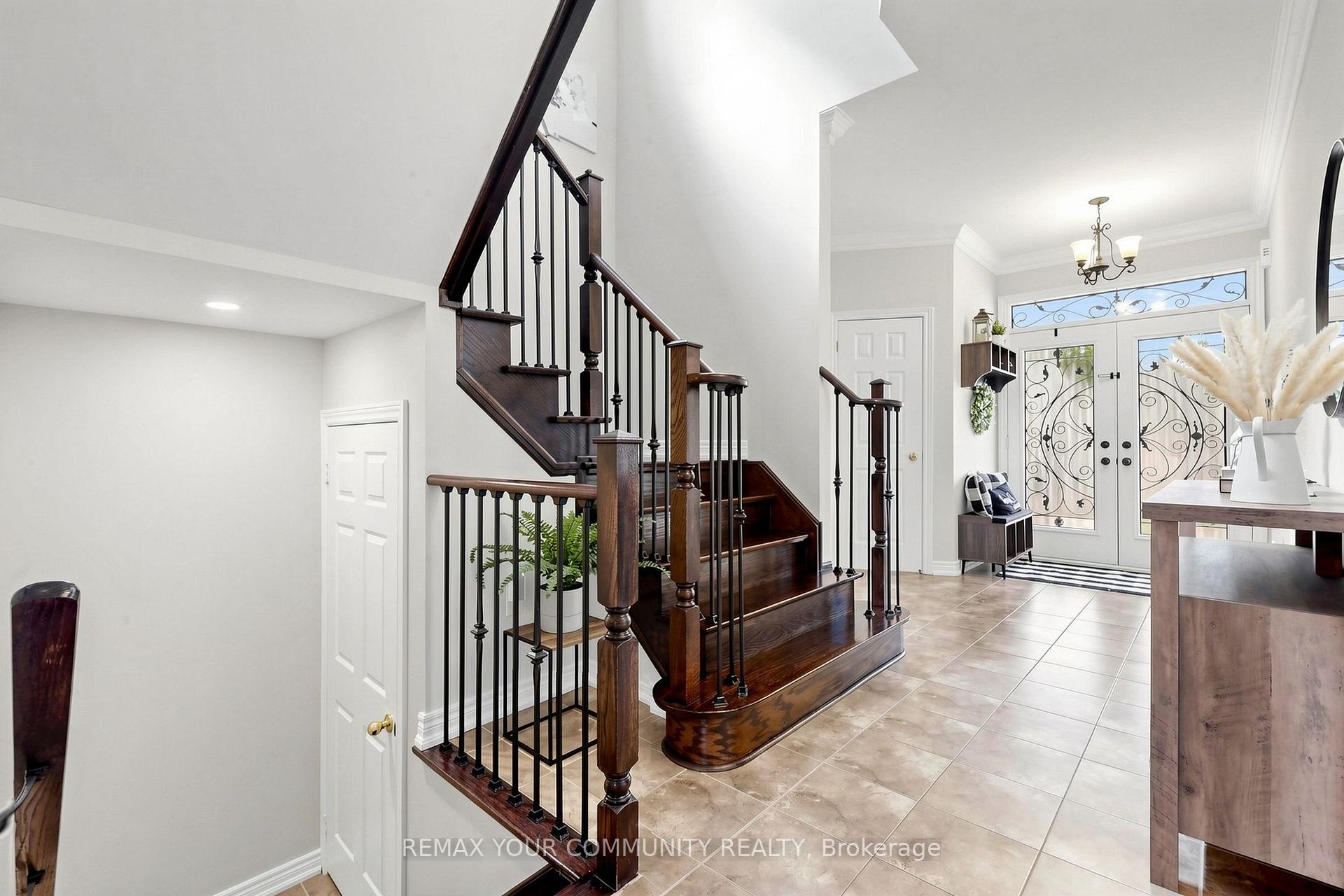 Photo 11 of 11 Trudeau Drive, Vaughan, Vellore Village — HOMEH