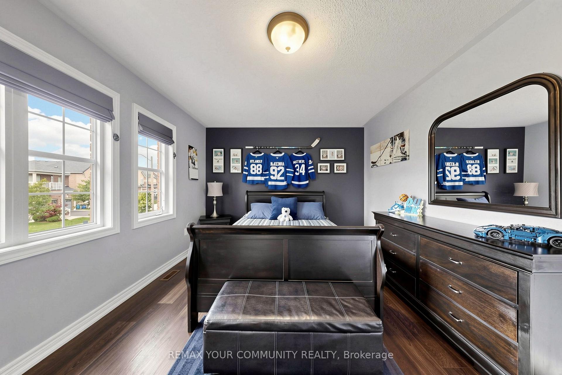 Photo 18 of 11 Trudeau Drive, Vaughan, Vellore Village — HOMEH