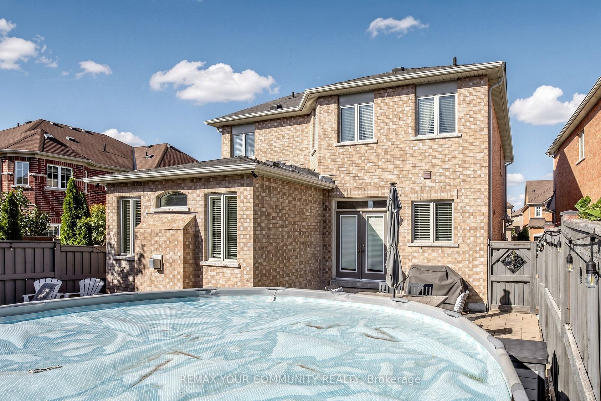 Photo 39 of 11 Trudeau Drive, Vaughan, Vellore Village — HOMEH