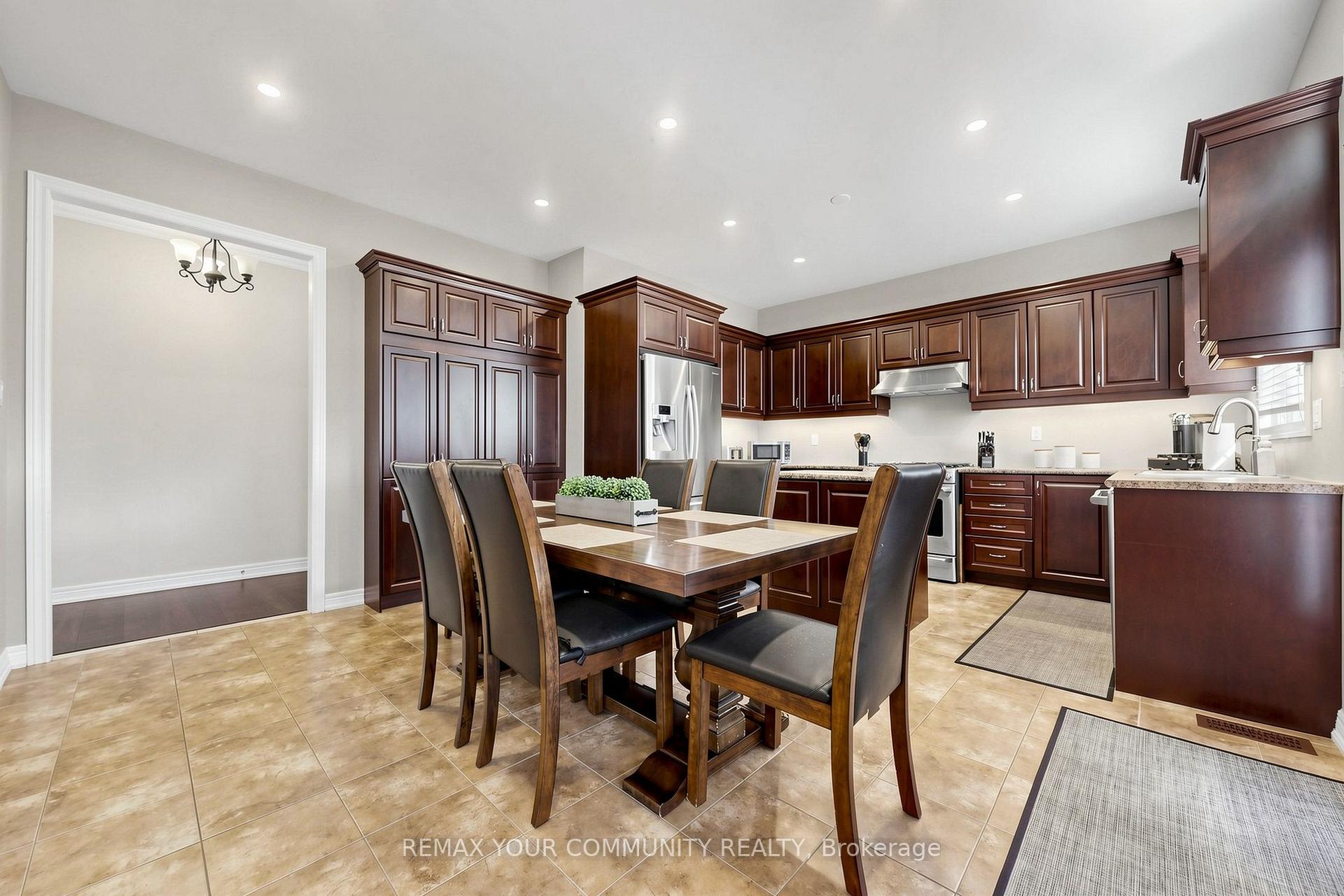 Photo 46 of 11 Trudeau Drive, Vaughan, Vellore Village — HOMEH