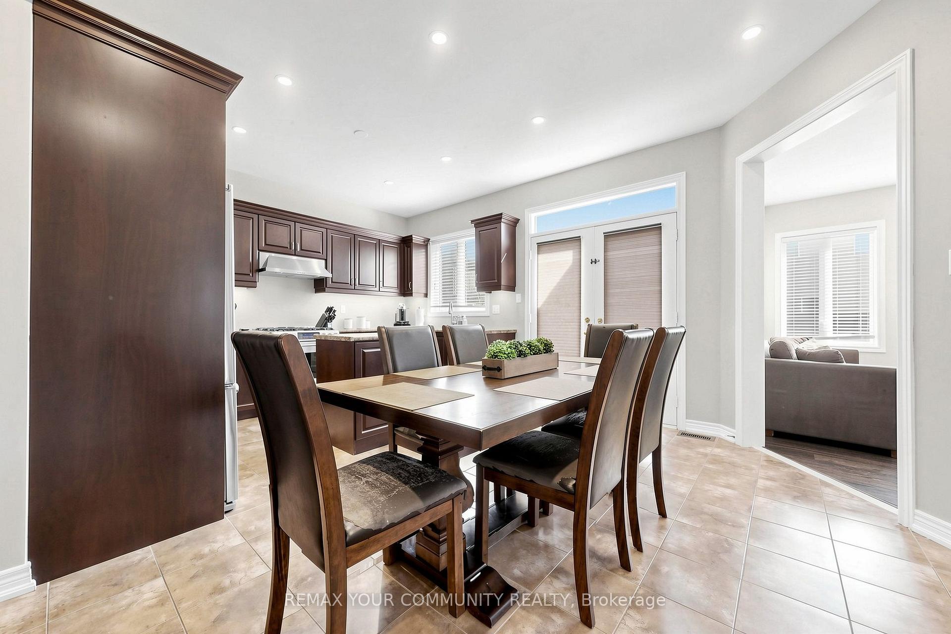 Photo 47 of 11 Trudeau Drive, Vaughan, Vellore Village — HOMEH
