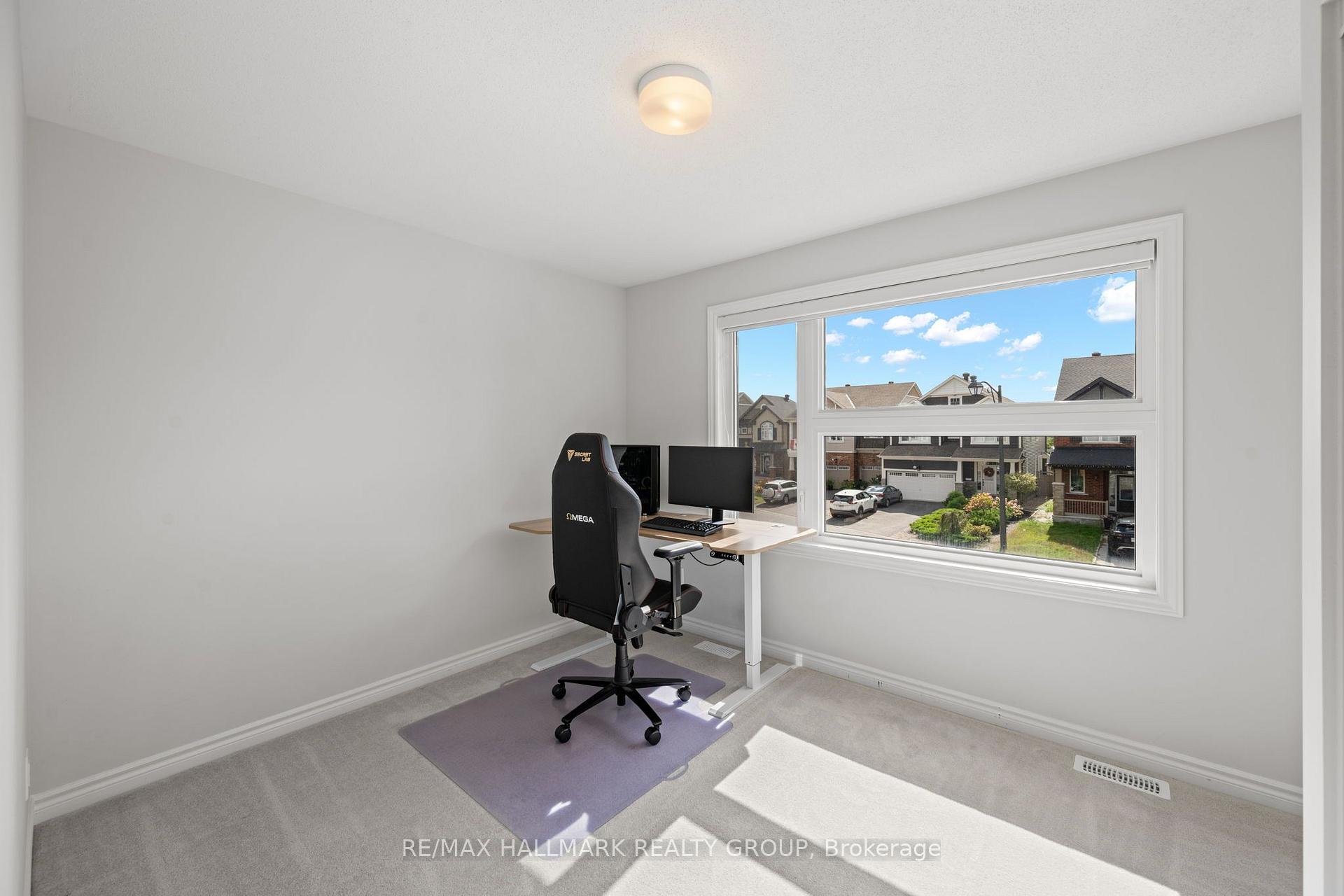 Photo 23 of 114 Sweetvalley Drive, Ottawa, Avalon West — HOMEH