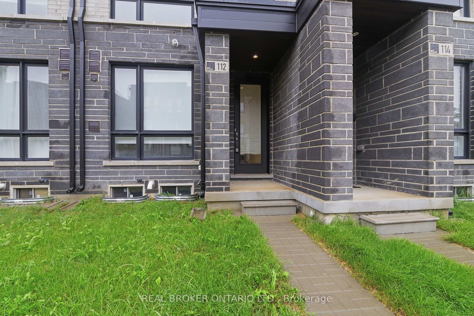Photo 4 of 112 Stauffer Crescent, Markham, Cornell — HOMEH