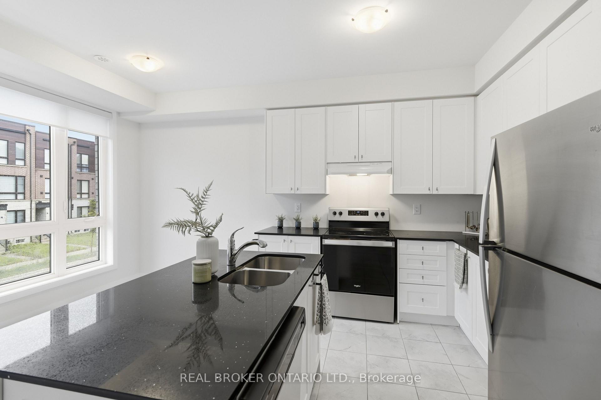 Photo 10 of 112 Stauffer Crescent, Markham, Cornell — HOMEH