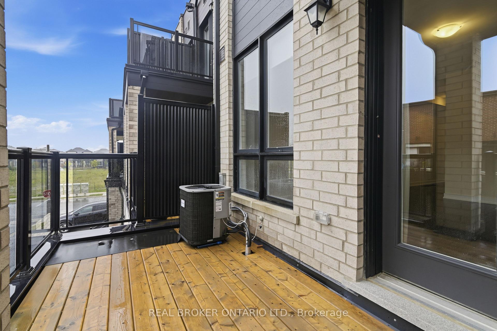 Photo 14 of 112 Stauffer Crescent, Markham, Cornell — HOMEH