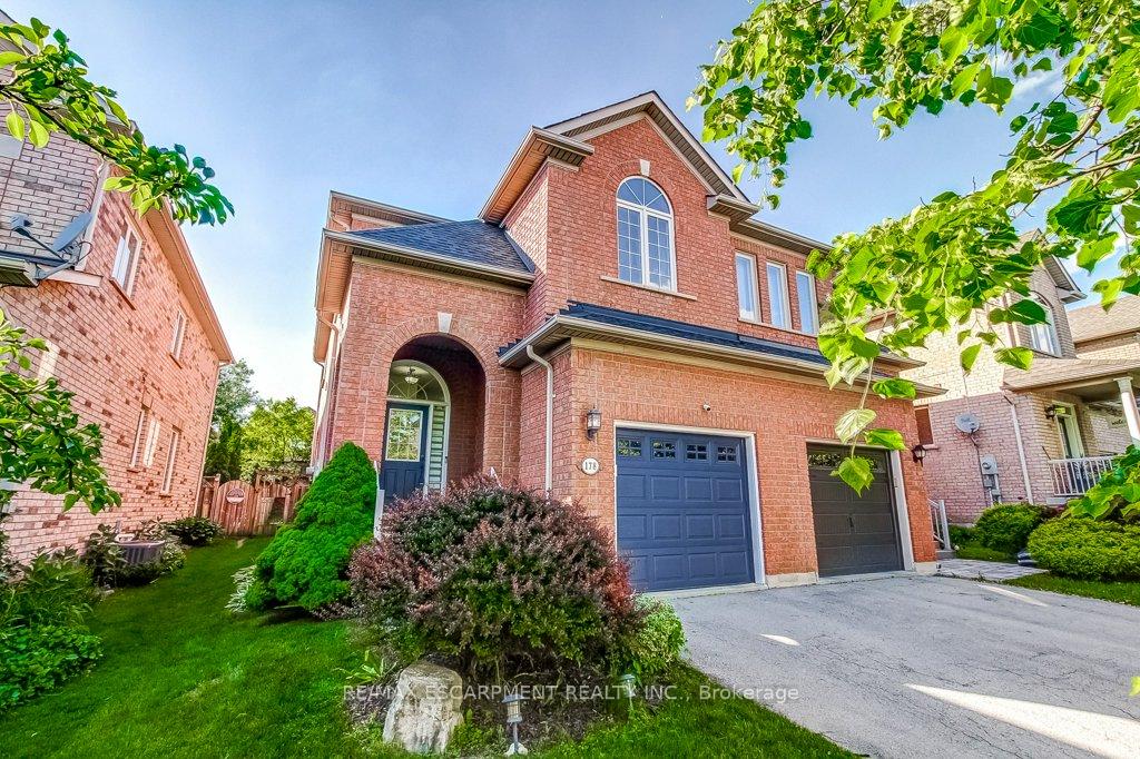 Photo 2 of 178 Chudleigh Street, Hamilton, Waterdown — HOMEH