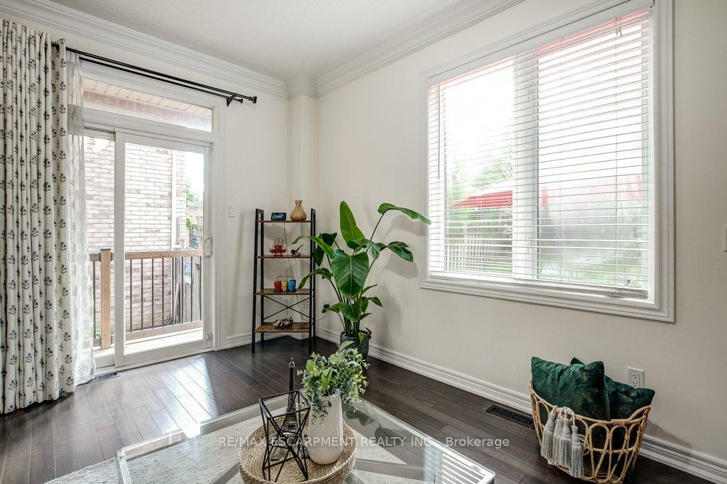 Photo 16 of 178 Chudleigh Street, Hamilton, Waterdown — HOMEH