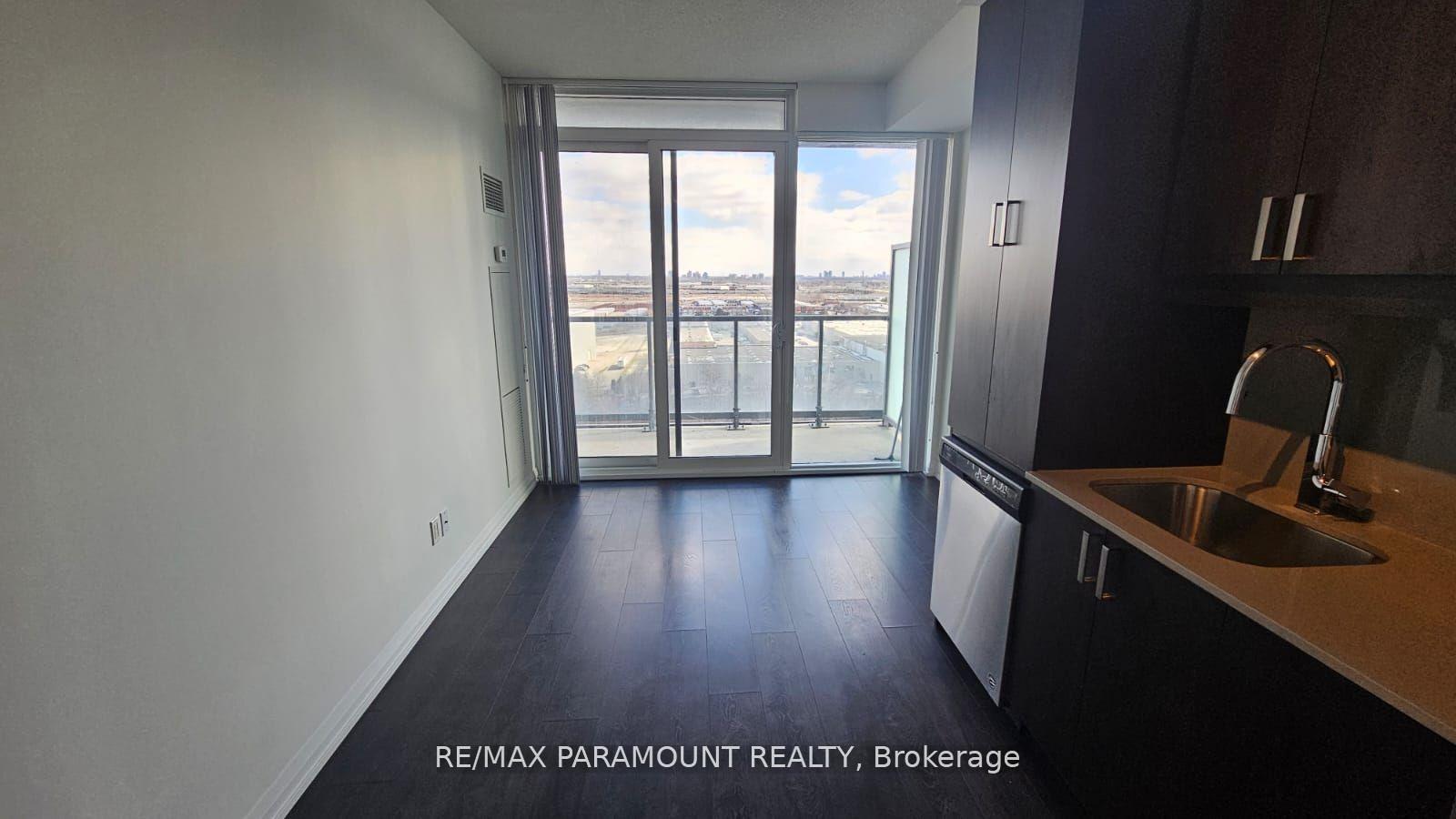 Photo 8 of Unit 1501, 7895 Jane Street, Vaughan, Concord — HOMEH