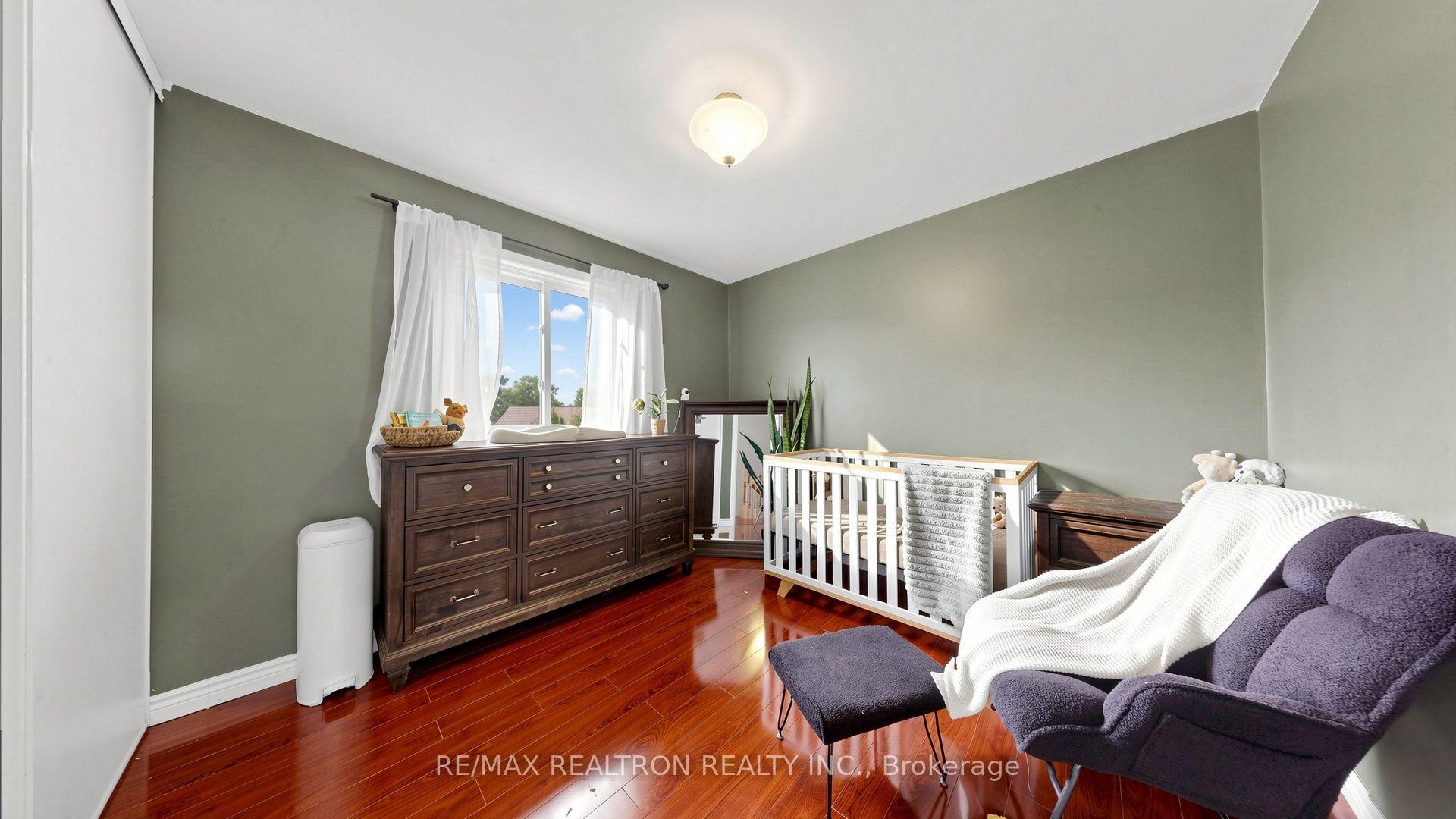 Photo 33 of 349 Siena Court, Oshawa, McLaughlin — HOMEH