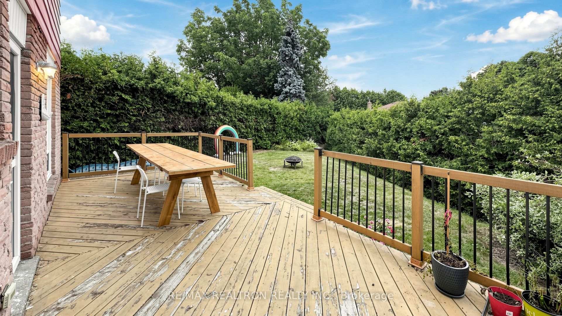 Photo 45 of 349 Siena Court, Oshawa, McLaughlin — HOMEH