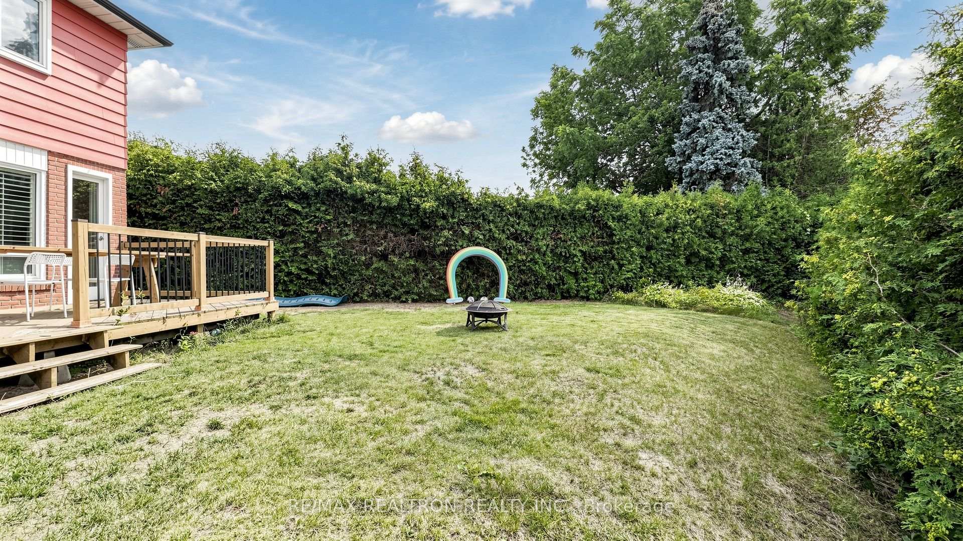 Photo 48 of 349 Siena Court, Oshawa, McLaughlin — HOMEH