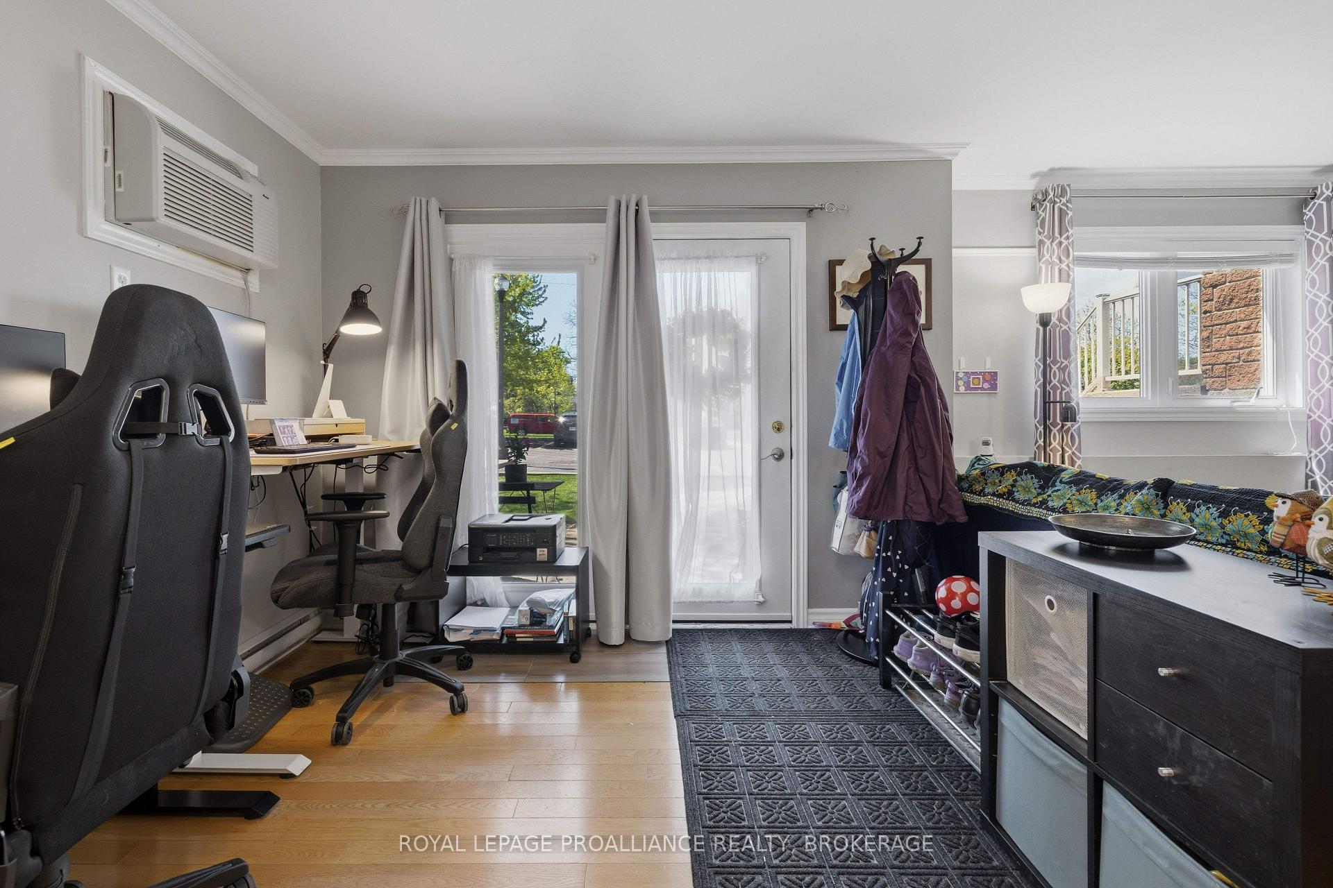 Photo 9 of Unit 2104, 225 Oak Street, Gananoque, Gananoque — HOMEH
