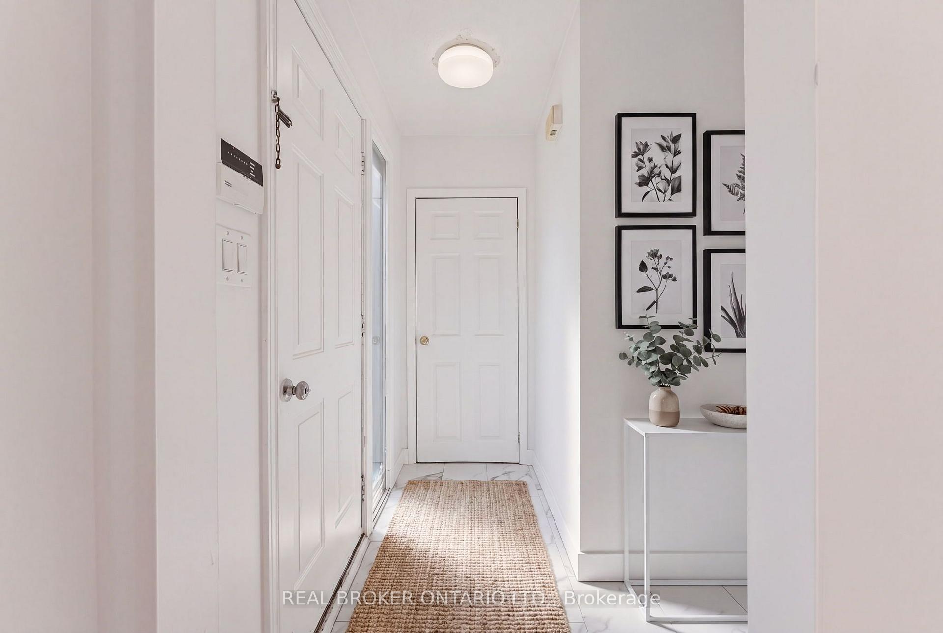 Photo 8 of 805 Tate Avenue, Hamilton, Parkview — HOMEH