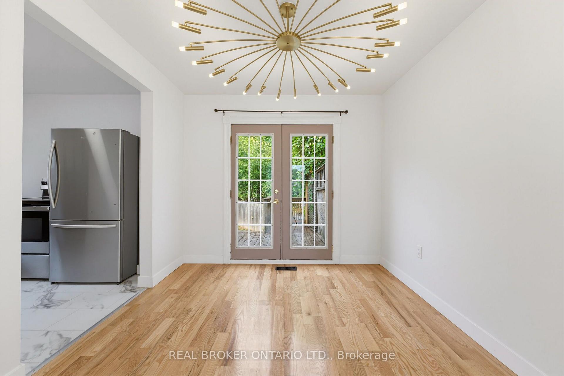 Photo 13 of 805 Tate Avenue, Hamilton, Parkview — HOMEH