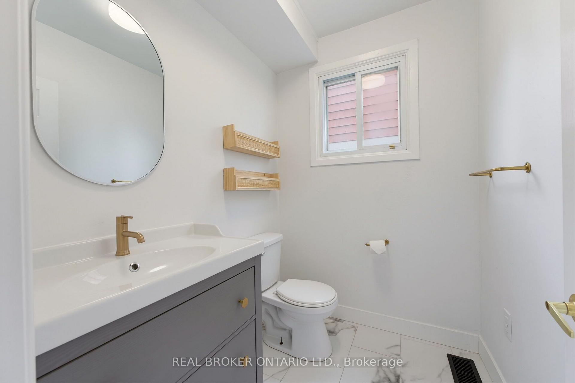 Photo 15 of 805 Tate Avenue, Hamilton, Parkview — HOMEH
