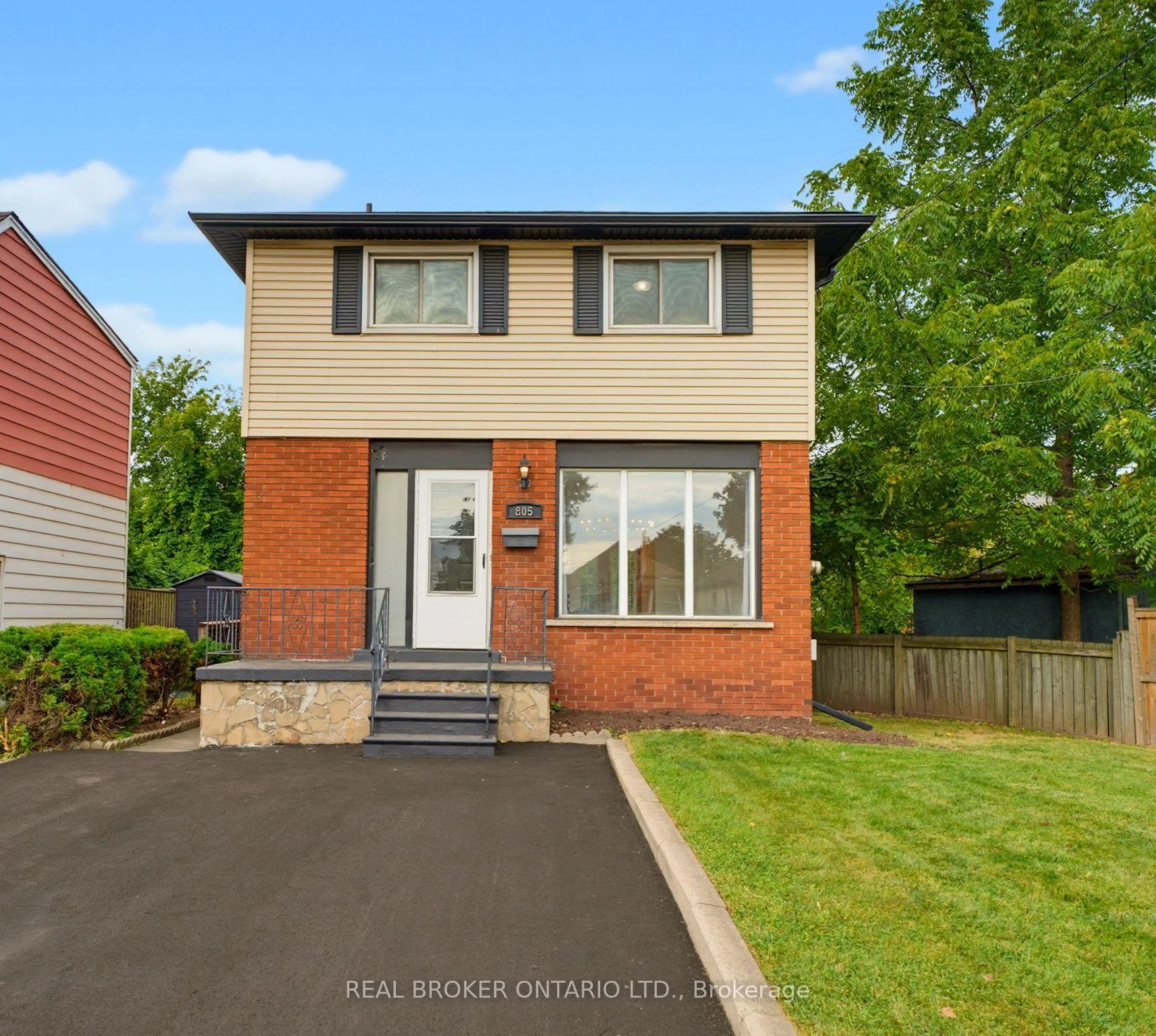 Photo 5 of 805 Tate Avenue, Hamilton, Parkview — HOMEH
