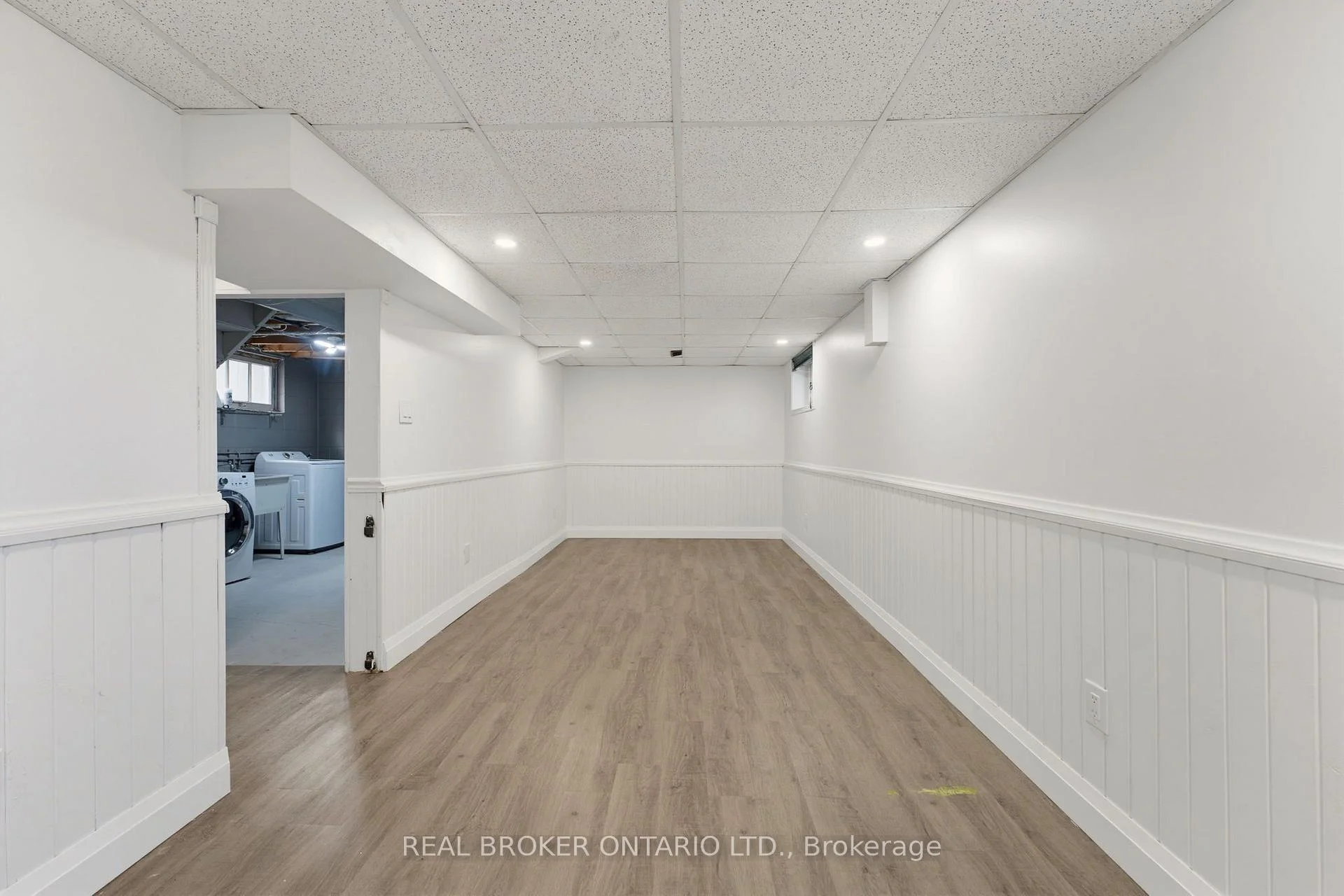 Photo 52 of 805 Tate Avenue, Hamilton, Parkview — HOMEH
